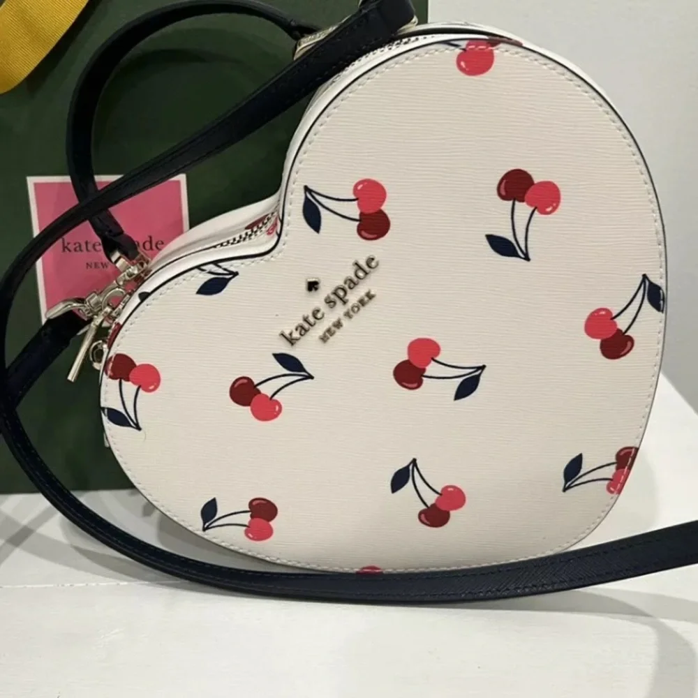 Kate Spade Love Shack Dancing Cherries Saffiano Heart Crossbody Bag Tote Cherry - Picture 5 of 8
